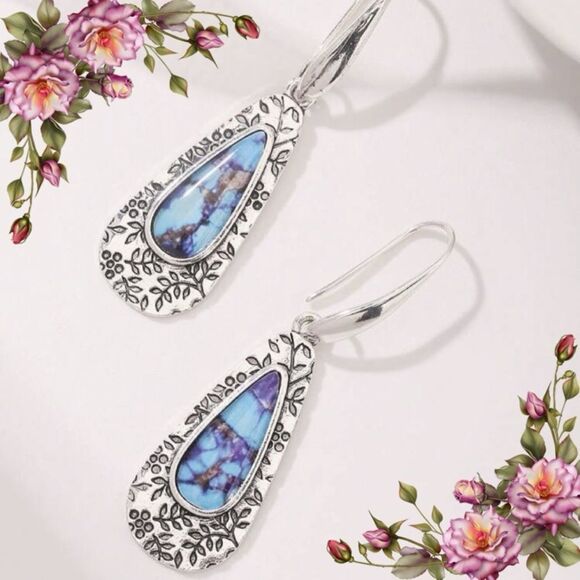 Vintage Boho style Dangle Drop Earrings Metal Carved - Picture 1 of 7